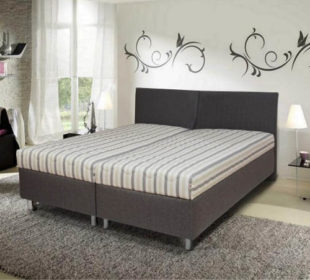 Čalouněná postel 180x200 využitelná jako dvě samostatné jednolůžka