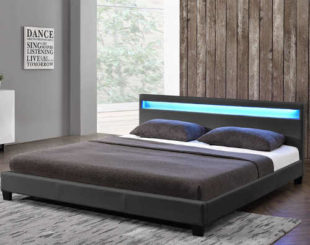 Nízká černá čalouněná postel s LED osvětlením 160 x 200 cm