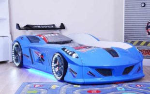 Exkluzivní dětská postel modré závodní auto s LED osvětlením
