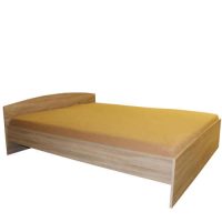 Dvoulůžková postel v jednoduchém provedení v dekoru dub