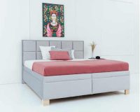 Moderní manželská čalouněná postel s úložným místem