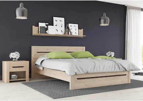 dřevěná moderní manželská postel