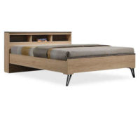 Dřevěná dvoulůžková postel s úložným místem v čele postele