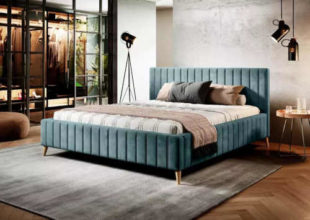 Elegantní čalouněná postel s roštem a úložným prostorem